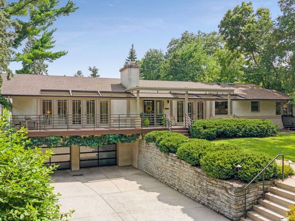 4847 E Lake Harriet Parkway, Minneapolis, MN 55419