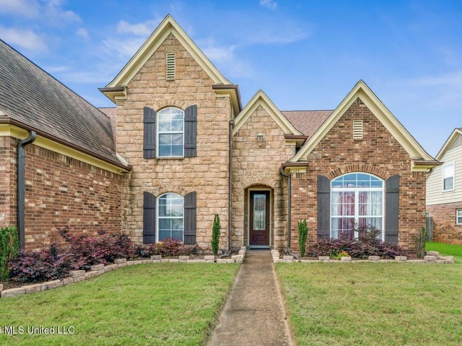 Property Image 4