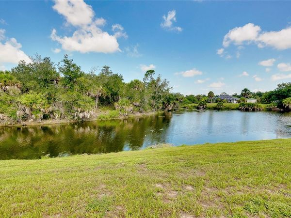 545 PEMBROKE DRIVE , PORT CHARLOTTE, FL 33954