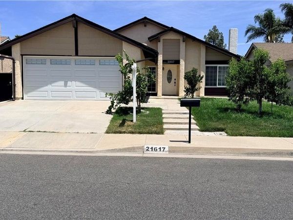 21617 Turmeric Court, Saugus, CA 91350