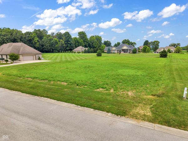 6076 Bluegrass Road, Kokomo, IN 46901