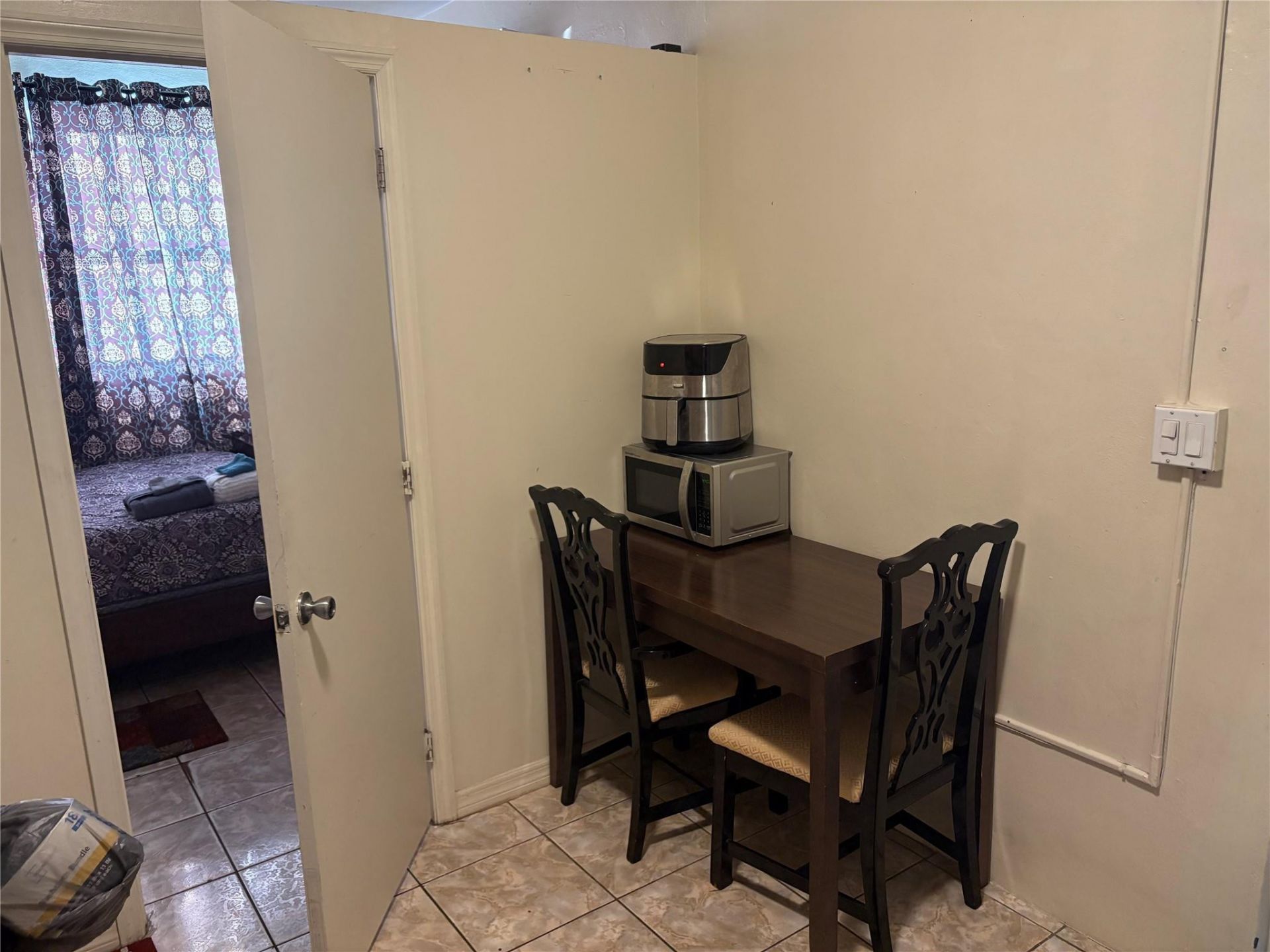 17131 NW 32 Court, Unit apt 1, Miami Gardens, FL 33056 Photo