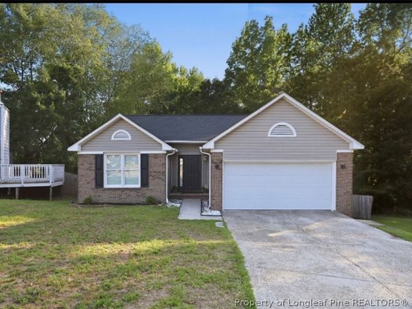 5923 Lively Court, Fayetteville, NC 28306