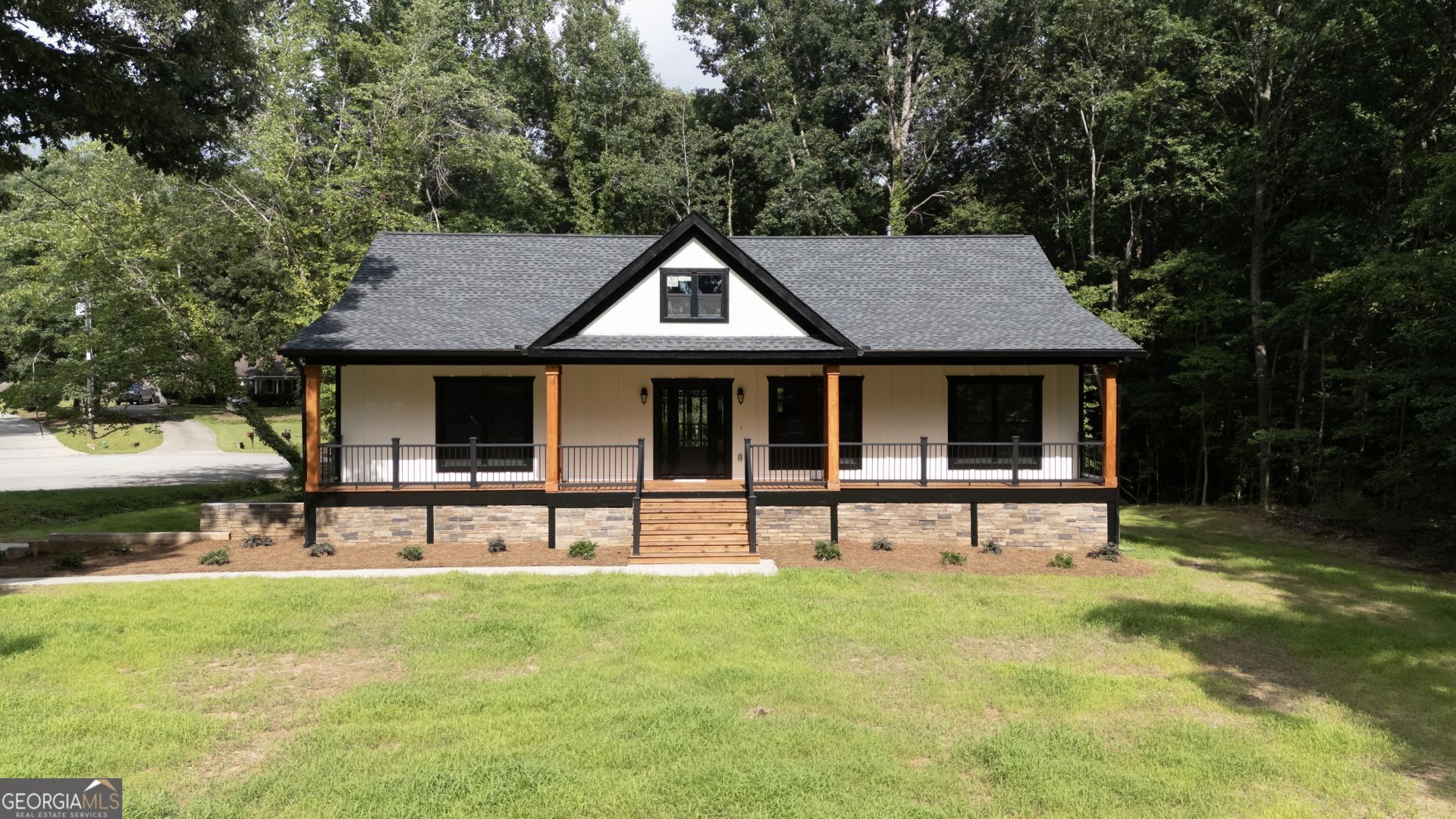 185 Country Lake Drive, McDonough, GA 30252 Main Photo