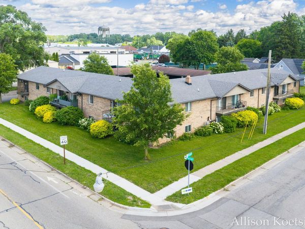 1720 Porter Street SW, Wyoming, MI 49519