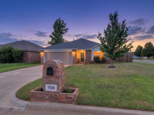 709 NE 20th Terrace, Newcastle, OK 73065