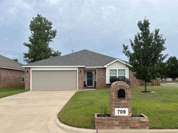 709 NE 20th Terrace, Newcastle, OK 73065
