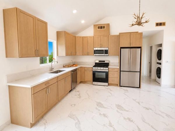 8327 Winter Gardens, Lakeside, CA 92040