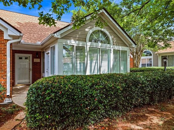 3783 Vineyards Lake Circle NW, Unit 21, Kennesaw, GA 30144