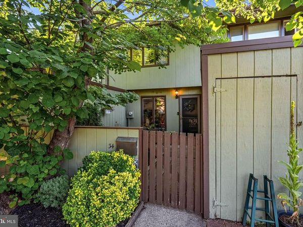 34 TAHOE , NEW HOPE, PA 18938