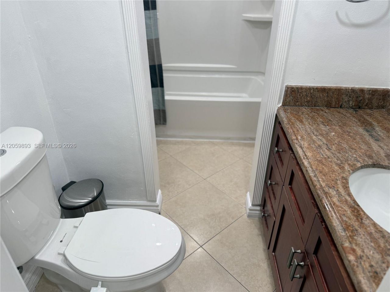 1100 W 35th St , Unit 8, Hialeah, FL 33012 Photo