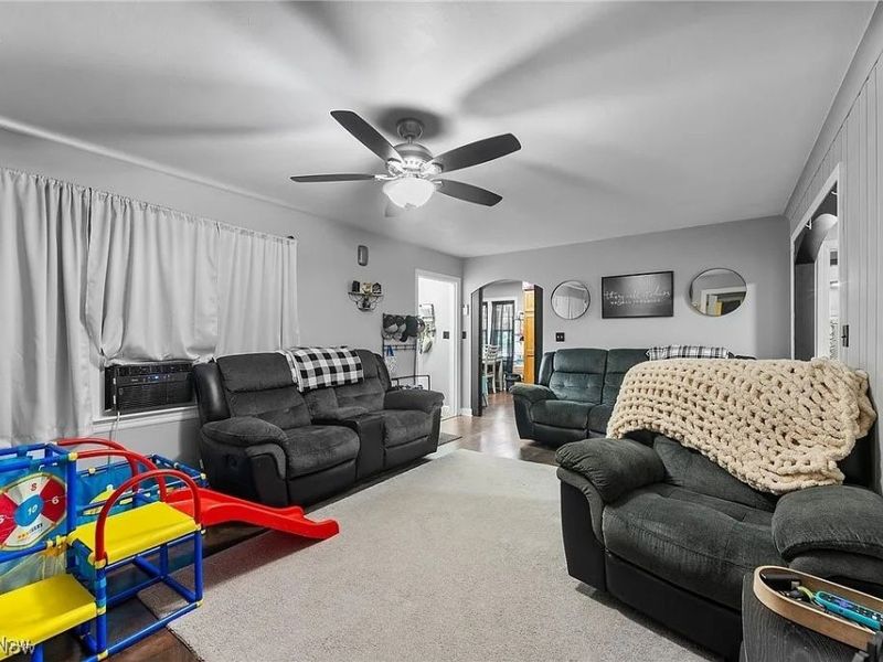 151 Parkgate Avenue, Youngstown, OH 44515 Photo 17