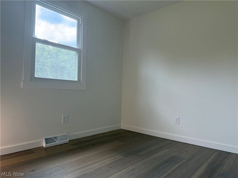 17964 Glendale Avenue, Lake Milton, OH 44429 Photo 20