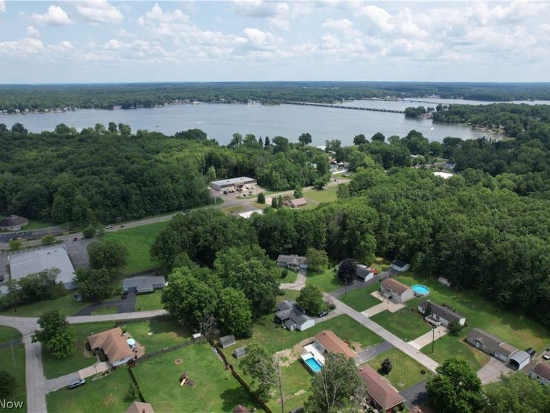17964 Glendale Avenue, Lake Milton, OH 44429 Photo 35