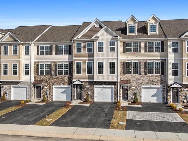 131 POTOMAC COURT , PRINCE FREDERICK, MD 20678