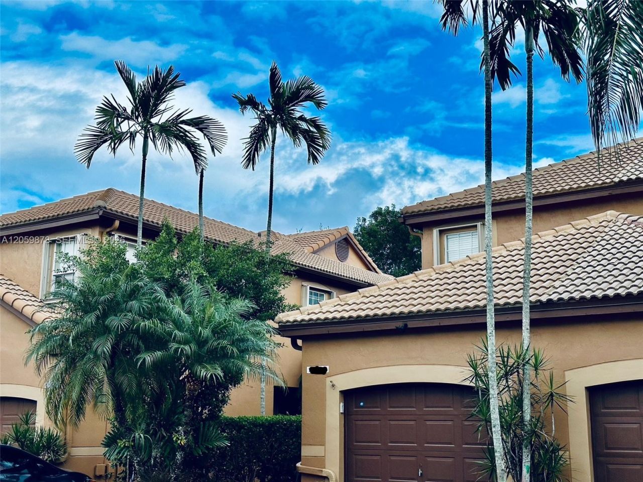1543 Barcelona Way, Unit 5-30, Weston, FL 33327 Photo