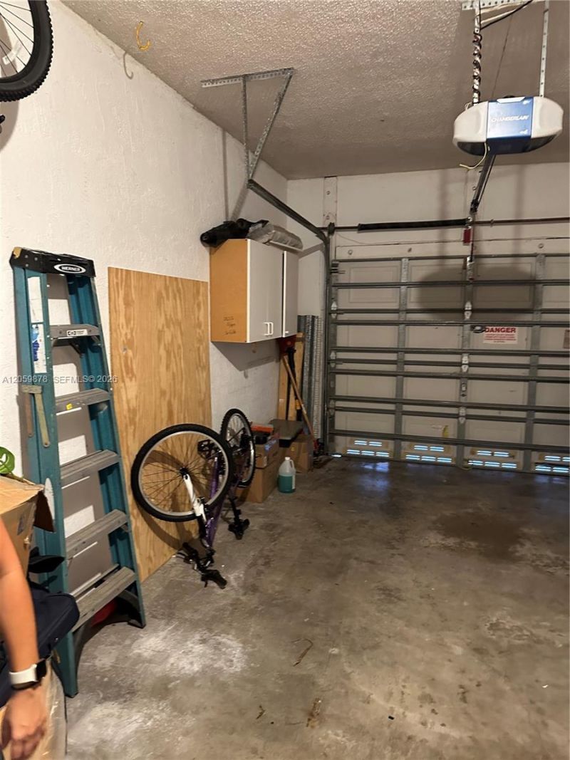 1543 Barcelona Way, Unit 5-30, Weston, FL 33327 Photo