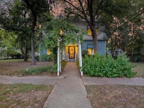 604 Johnson Street , Terrell, TX 75160