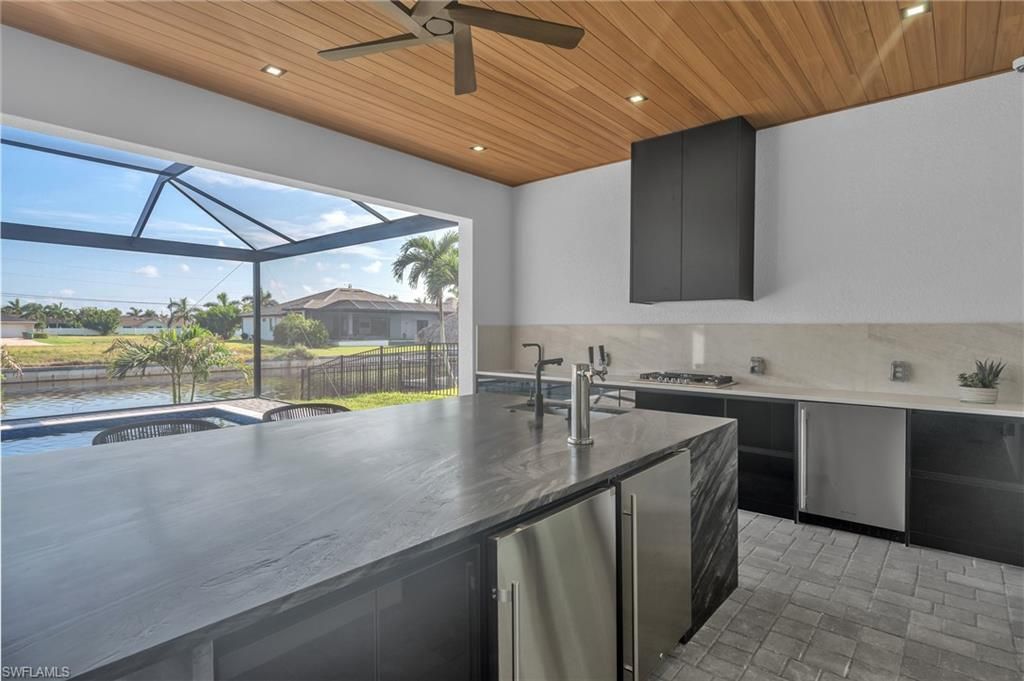 1227 SW 37th St, Cape Coral, FL 33914 Photo