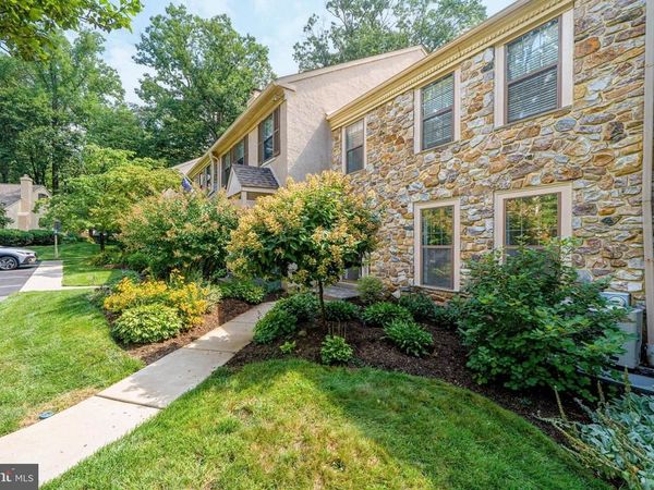 1404 WEATHERSTONE DRIVE, Unit 1404, PAOLI, PA 19301