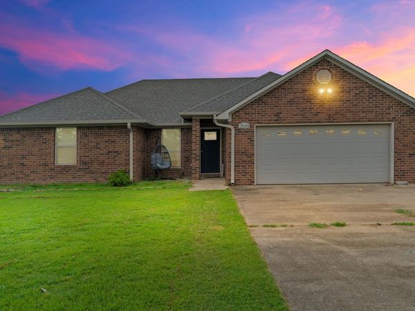2546 Highway 284 , Wynne, AR 72396