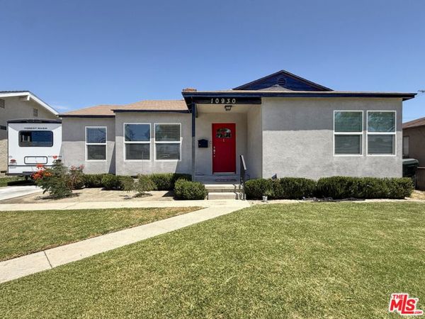 10930 Crossdale Avenue, Downey, CA 90241