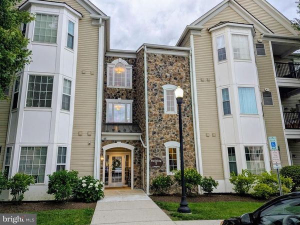 734 CREEKSIDE DRIVE , BROOKHAVEN, PA 19015