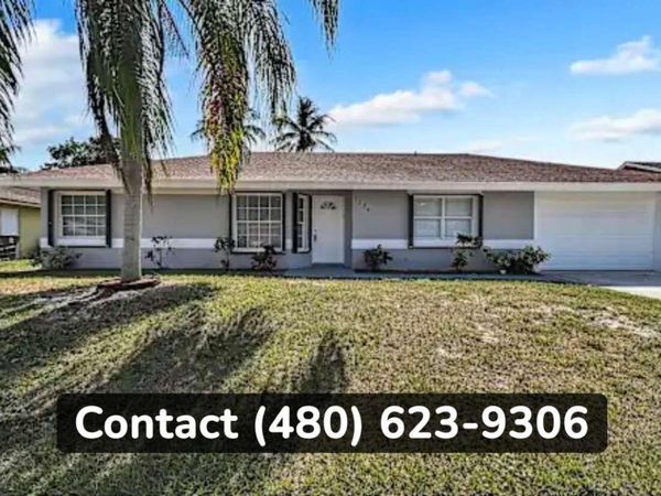 1286 Woodcrest Road S, West Palm Beach, FL 33417