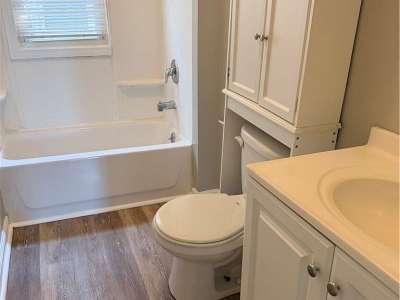 10917 Bernard Avenue, Unit 4, Cleveland, OH 44111 Photo 5