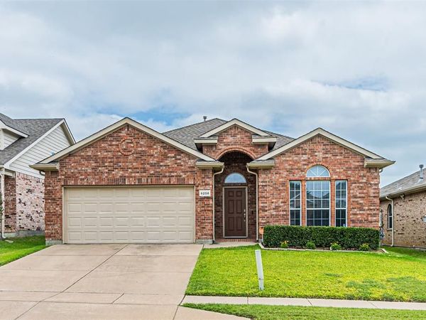 6208 Melanie Drive, Fort Worth, TX 76131