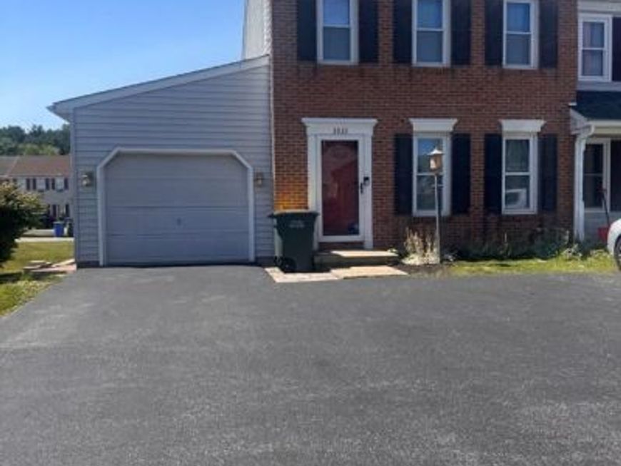 3033 Bornt Drive, Dover, PA 17315 Main Photo