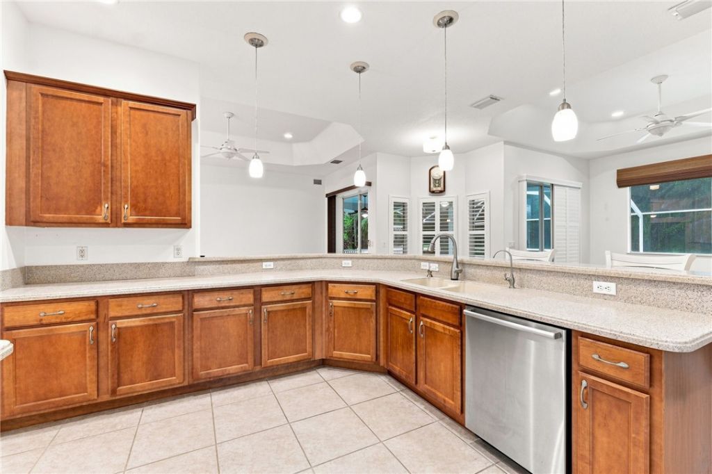 757 Holden Avenue, Sebastian, FL 32958 Photo