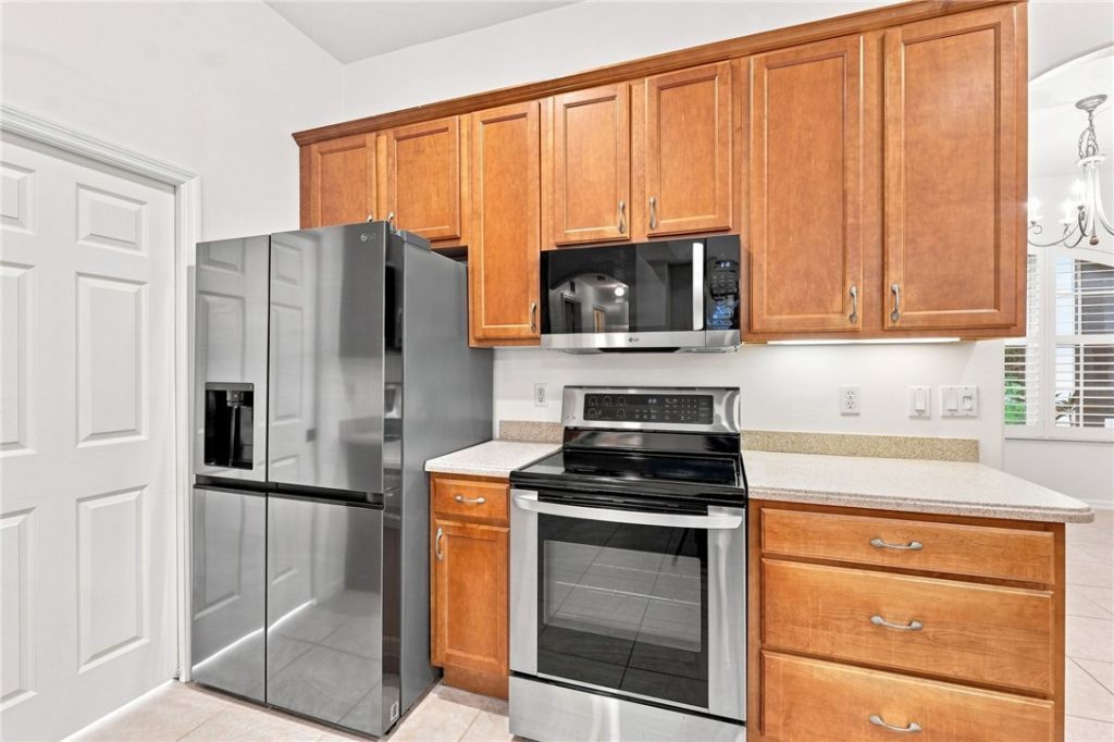 757 Holden Avenue, Sebastian, FL 32958 Photo