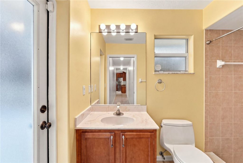 757 Holden Avenue, Sebastian, FL 32958 Photo