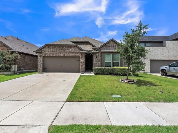 639 Congressional Avenue , Red Oak, TX 75154