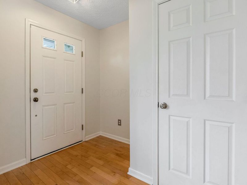 7907 Chapel Stone Road, Blacklick, OH 43004 Photo 6