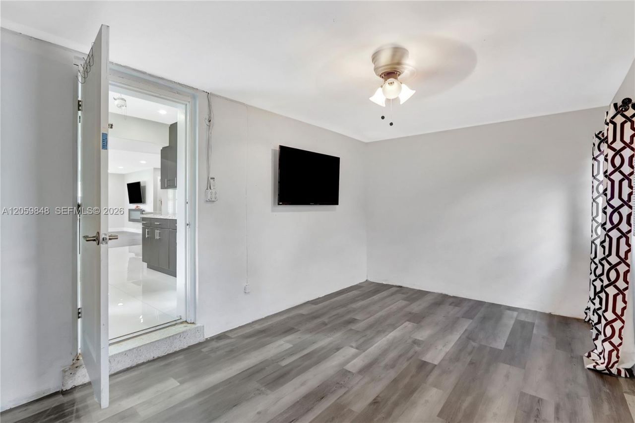 820 NW 67th Ave, Margate, FL 33063 Photo