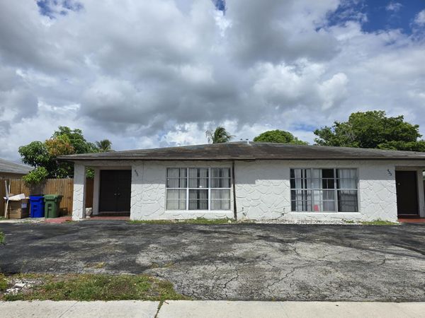 435 SW 61st Terrace, Margate, FL 33068