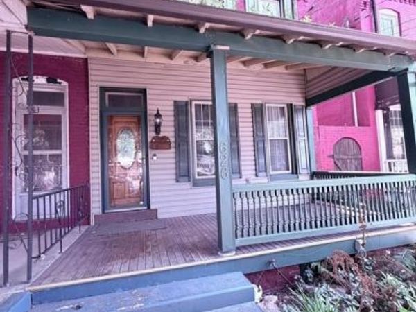 626 E LEHMAN STREET, LEBANON, PA 17046