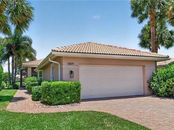 13071 Southampton DR , BONITA SPRINGS, FL 34135