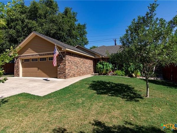 606 E 28TH Avenue , Belton, TX 76513