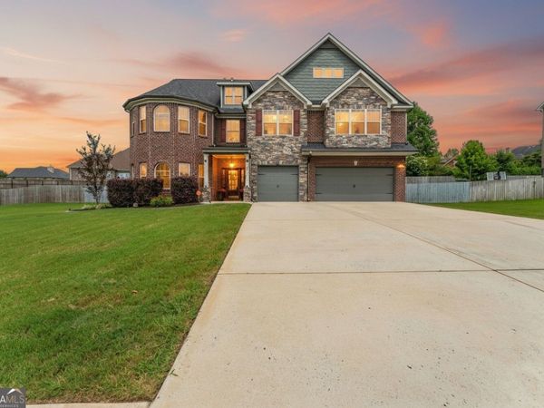 606 Shoshone Circle, Kathleen, GA 31047