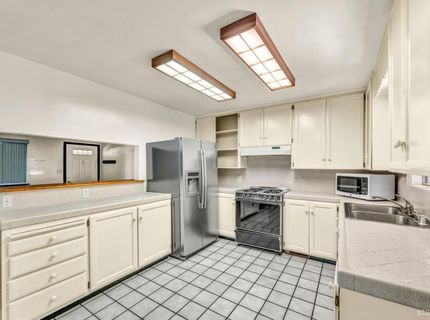 2332 Oregon Avenue, South Lake Tahoe, CA 96150 Photo
