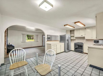 2332 Oregon Avenue, South Lake Tahoe, CA 96150 Photo
