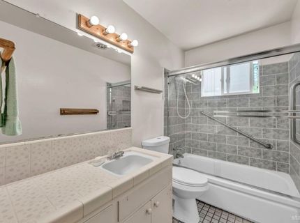 2332 Oregon Avenue, South Lake Tahoe, CA 96150 Photo