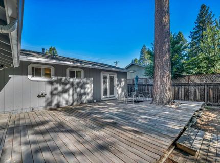 2332 Oregon Avenue, South Lake Tahoe, CA 96150 Photo