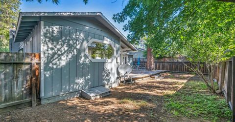 2332 Oregon Avenue, South Lake Tahoe, CA 96150 Photo