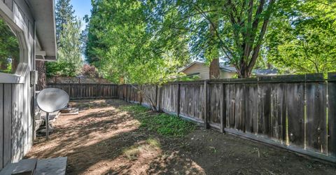 2332 Oregon Avenue, South Lake Tahoe, CA 96150 Photo
