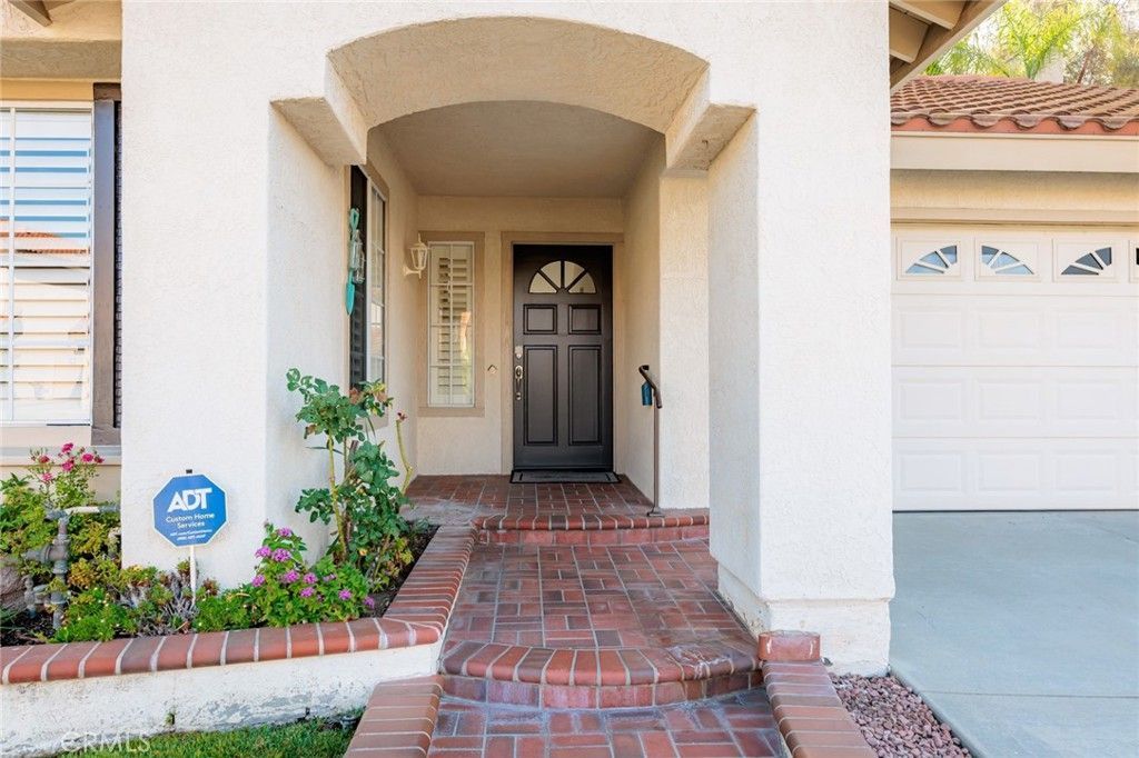 8 Koso, Rancho Santa Margarita, CA 92688 Main Photo