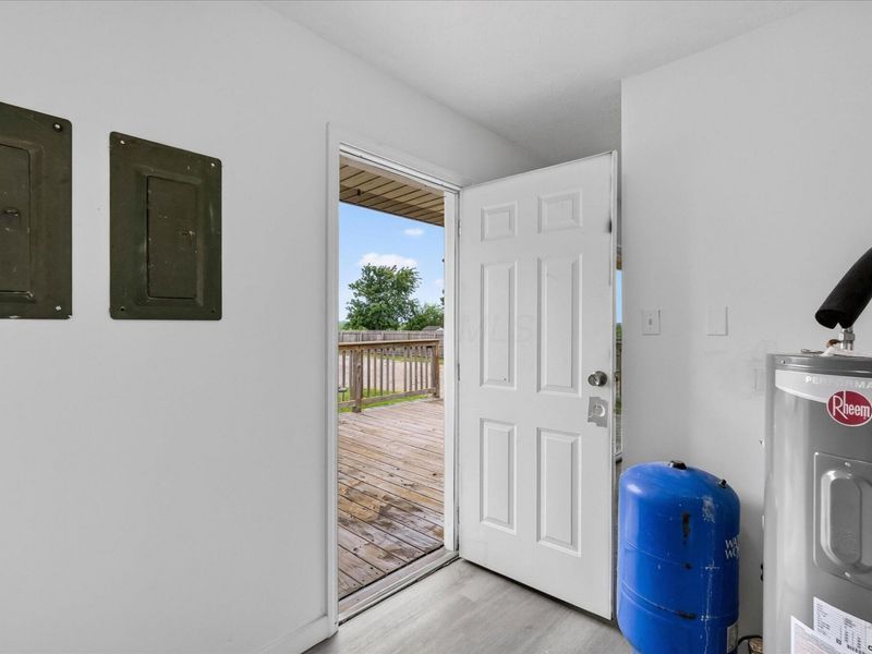 7725 White Oak Road NE, Bloomingburg, OH 43106 Photo 19
